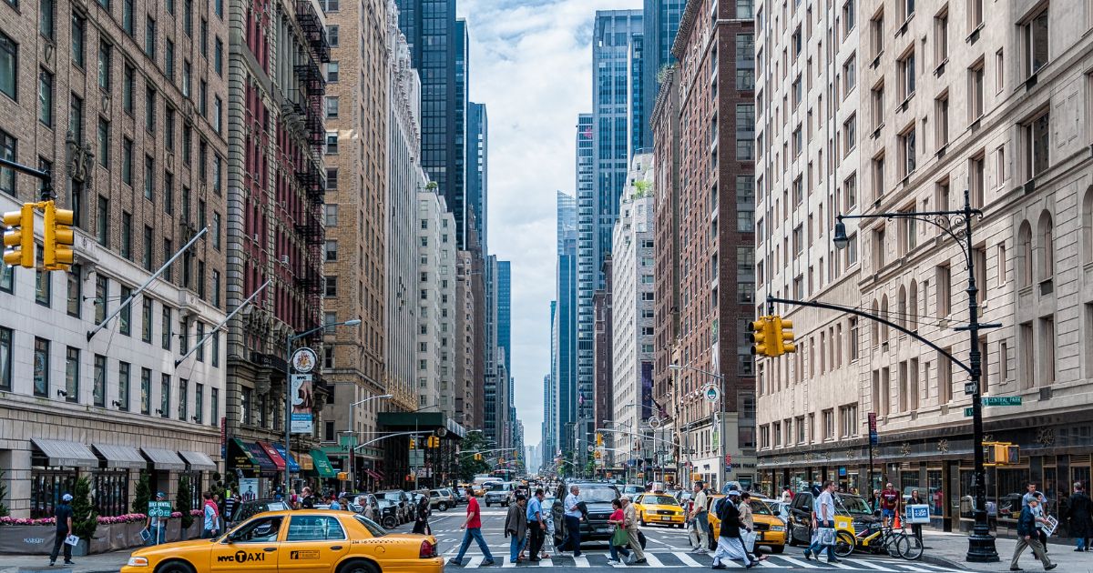 manhattan car accident